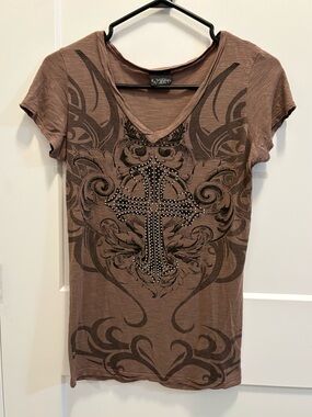 Y2K Studded Cross Brown Graphic V-Neck Tee #133